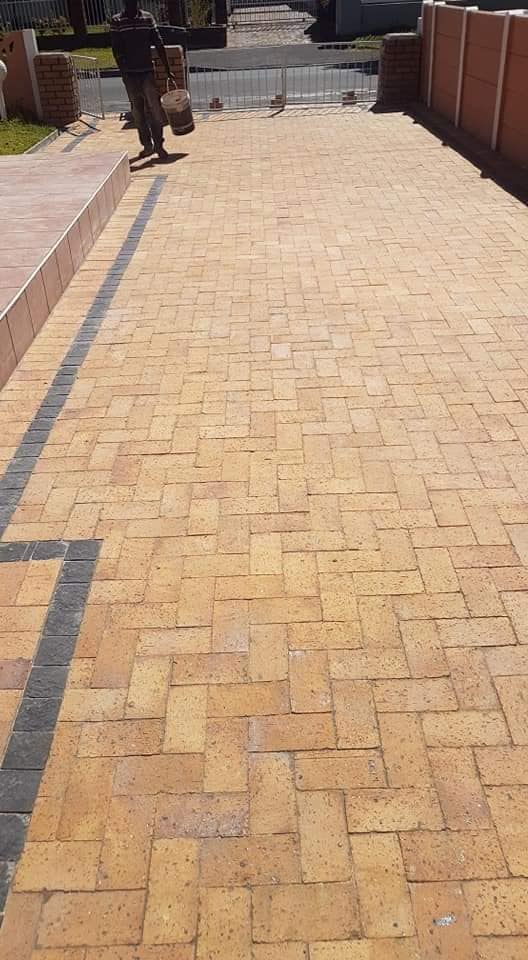 clay brick driveway paving
